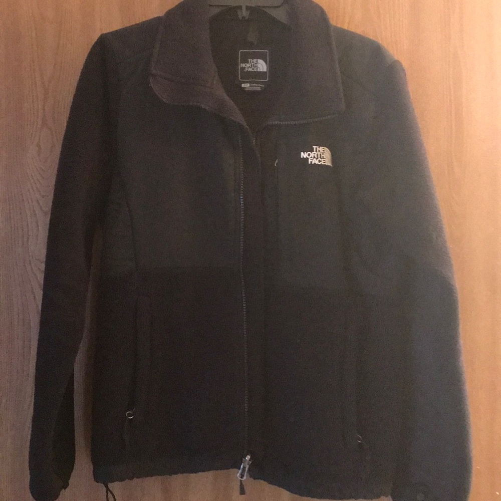 Black Denali north face jacket